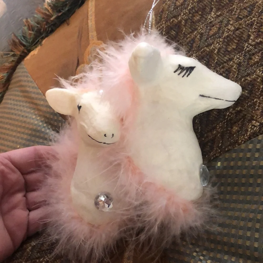 (2) Pier One Import’s Unicorn 🦄 Ornaments